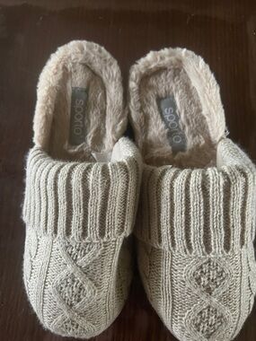 Sporto Neutral Beige Knit Faux-Fur Slippers